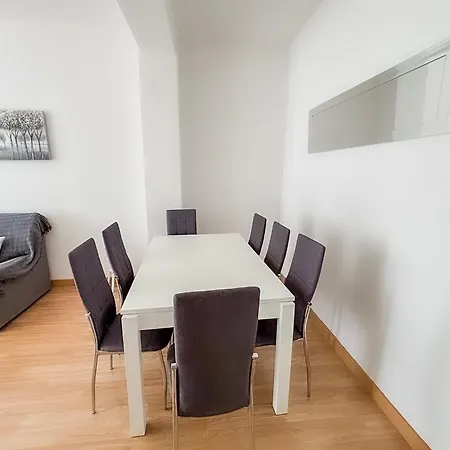 Expoholidays-federico Garcia Lorca Apartment